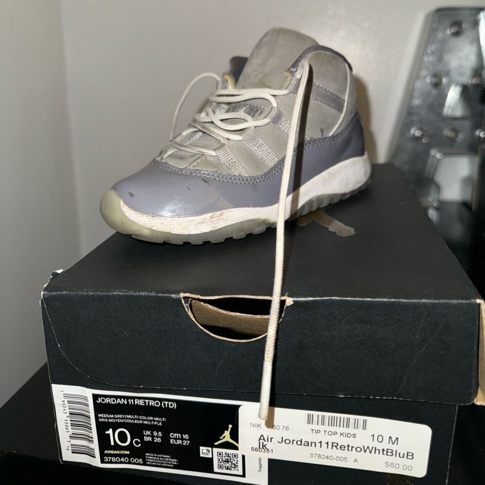 Toddler Jordan 11s cool grey